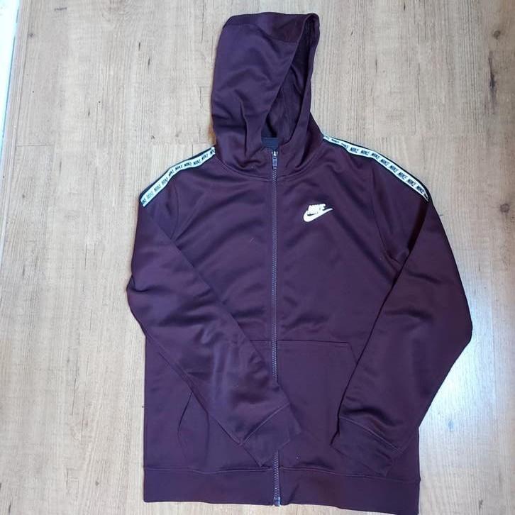 Nike sport vest maat L kids 146-158, Jongen of Meisje, Trui of Vest, Ophalen of Verzenden, Zo goed als nieuw