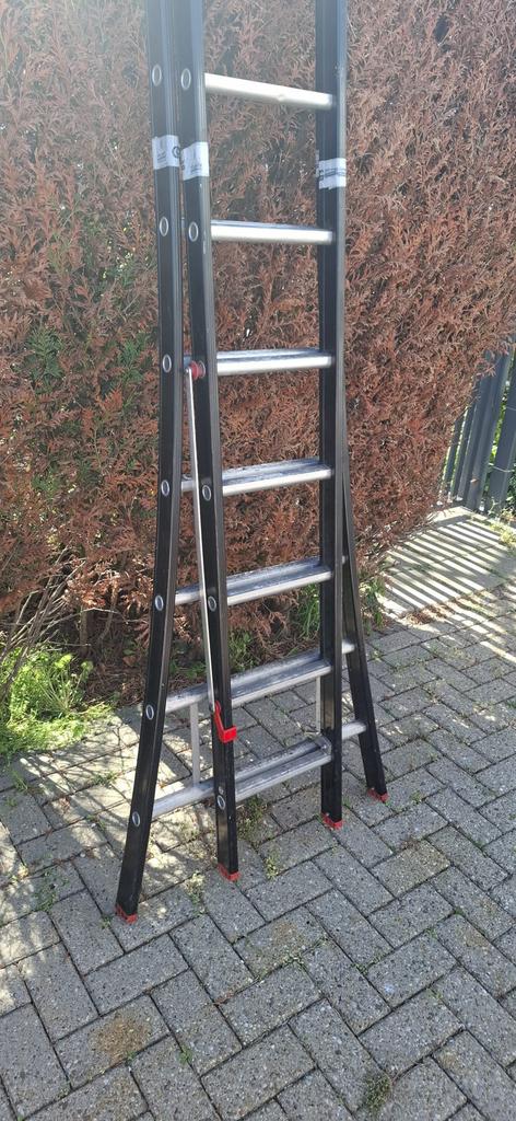 Kelfort altrex ladders trappen vouwladder inklapbaar 7 stuks, Doe-het-zelf en Verbouw, Ladders en Trappen, Ophalen, Zo goed als nieuw