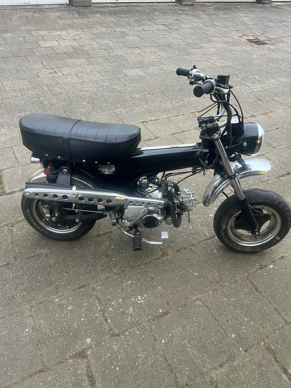 Jincheng Dax 50cc - Zonder kenteken (met Belgische papieren), Ophalen, Gebruikt, Trommelrem, Overige typen