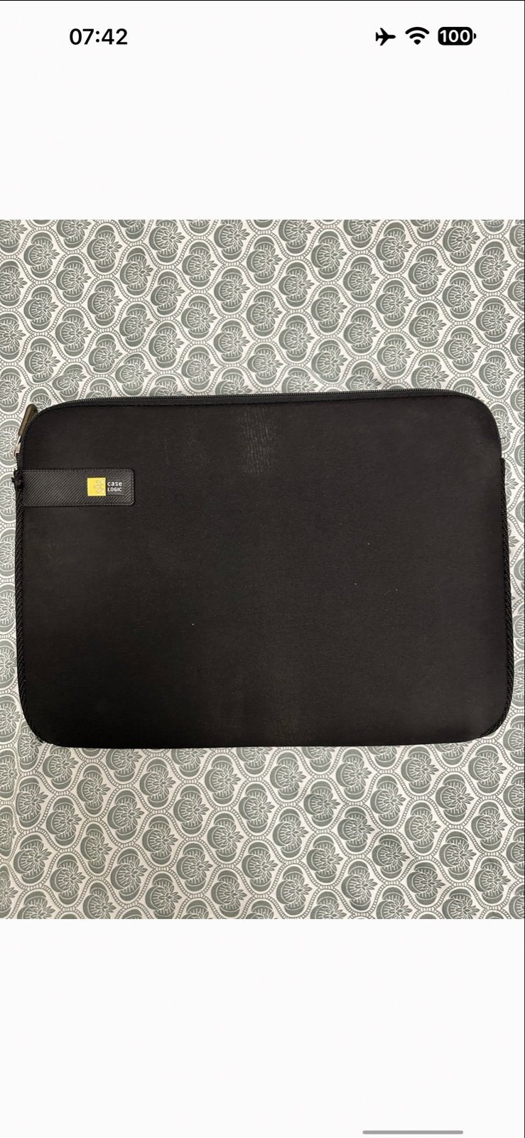 Case Logic LAPS-113 Laptophoes 13 inch, Computers en Software, Ophalen of Verzenden, 13 inch, Gebruikt