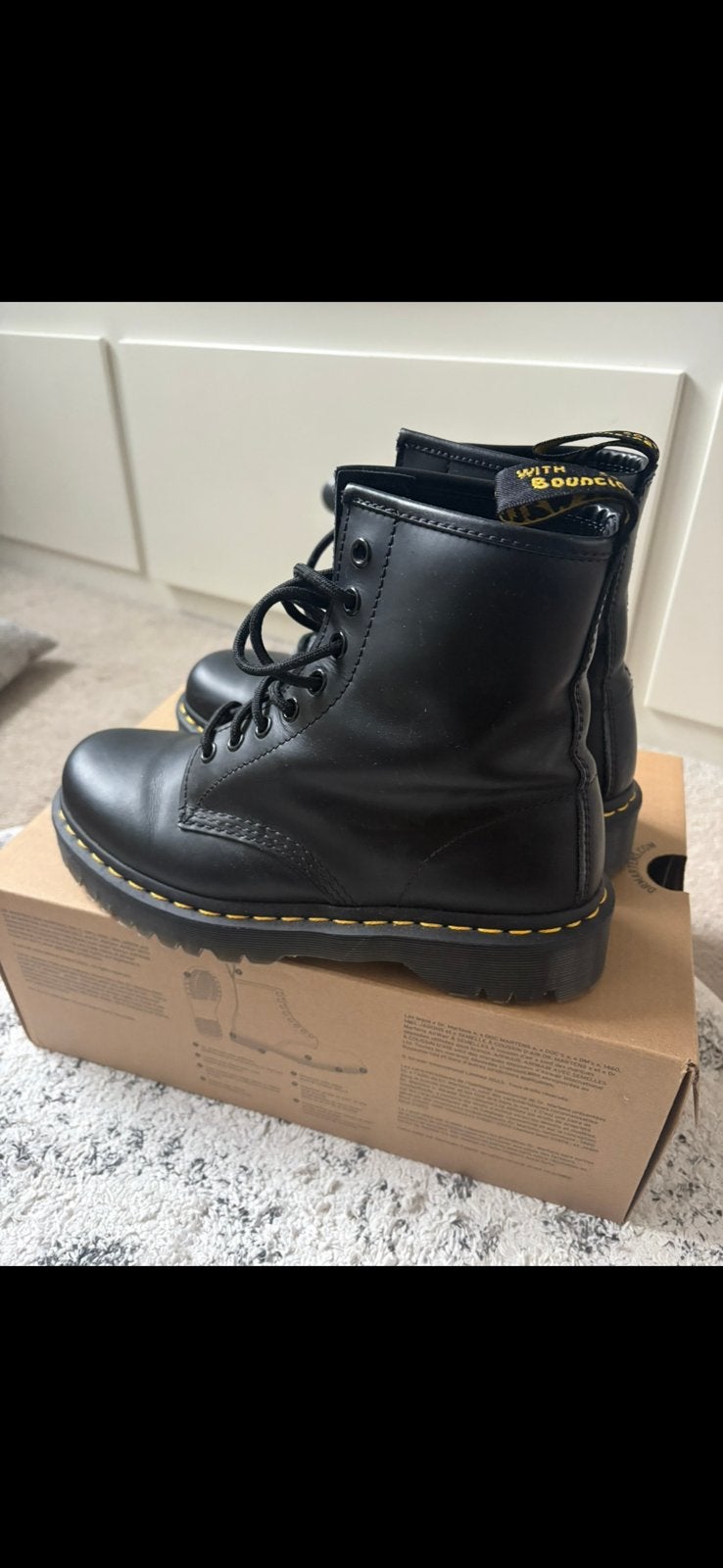 Dr Martens - Zwart - maat 39, Ophalen of Verzenden, Zo goed als nieuw, Zwart