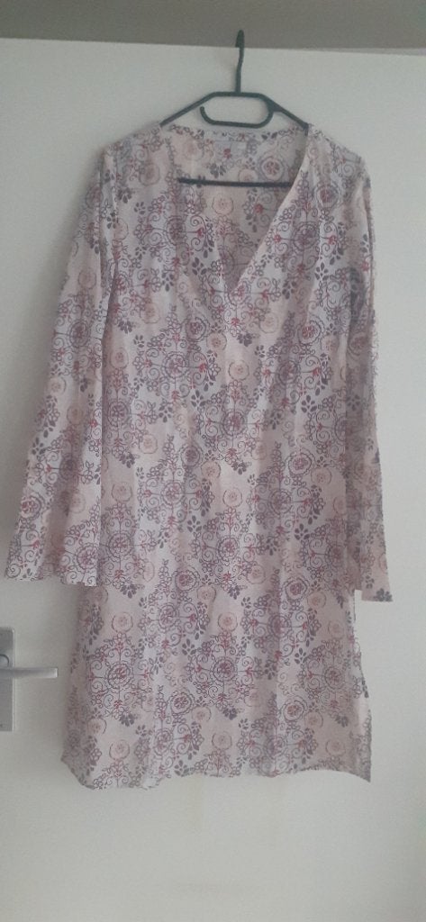Mooie beige zachtroze tuniek maat M, Ophalen of Verzenden, Zo goed als nieuw, Maat 38/40 (M), Beige