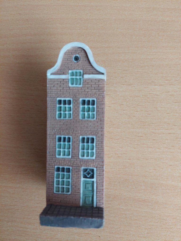 Grachtenhuisje nummer 7 uit de serie Grachtenhuizen, Ophalen, Nieuw