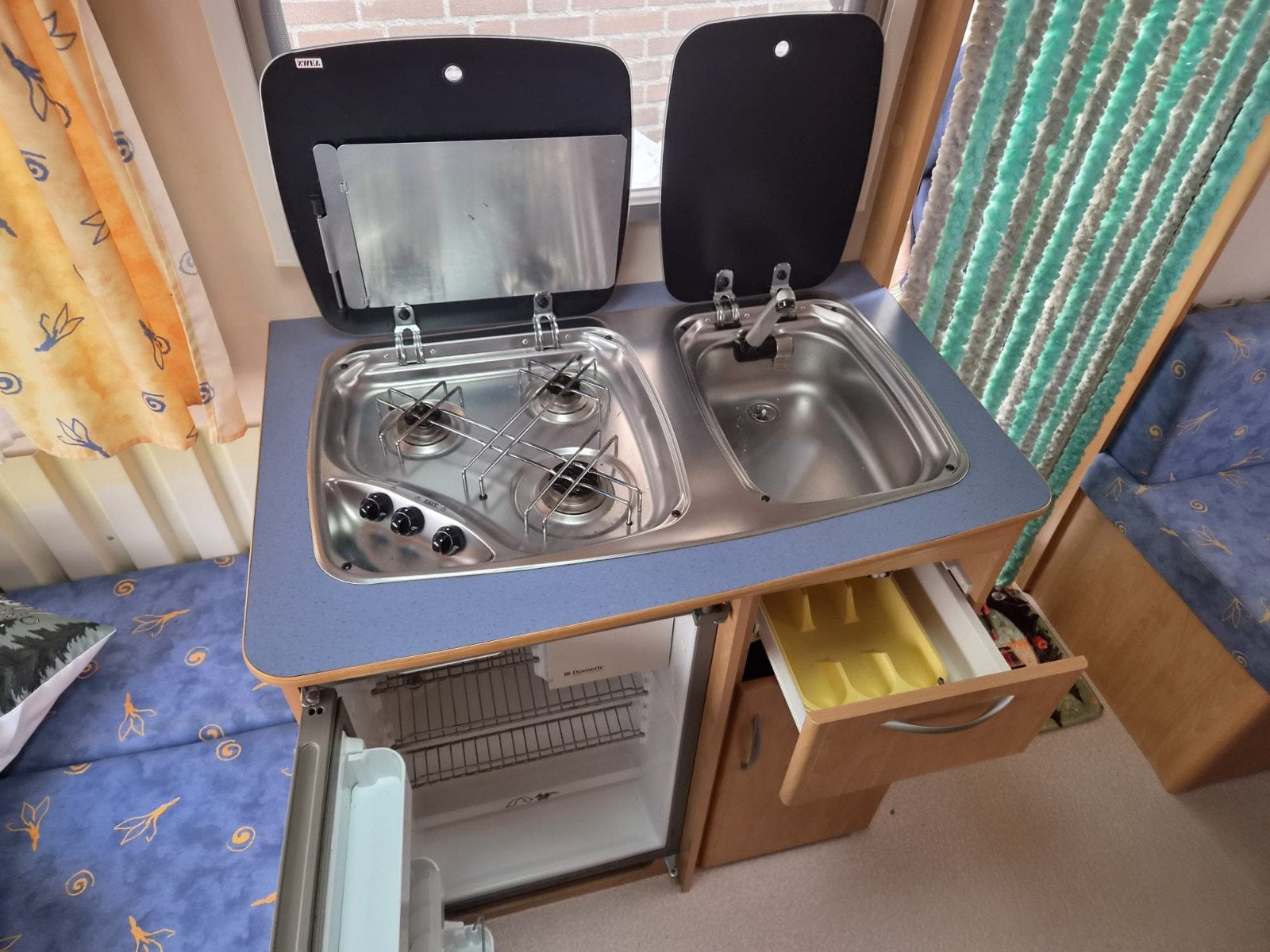 Foto 10 van Caravelair Antares Luxe 375  voortent/fietsendrager Bovag 26