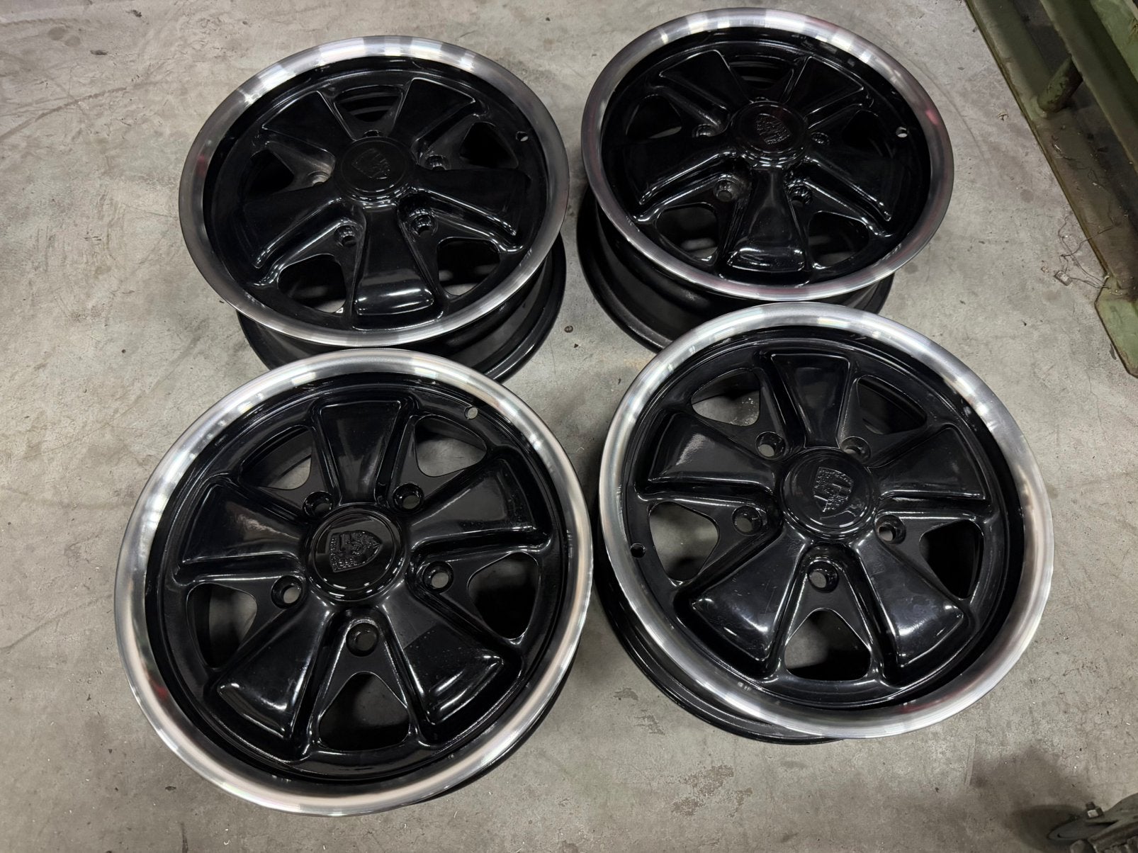Originele Porsche Fuchs set van 4 nette en unieke velgen, Ophalen of Verzenden, 14 inch, Velg(en)