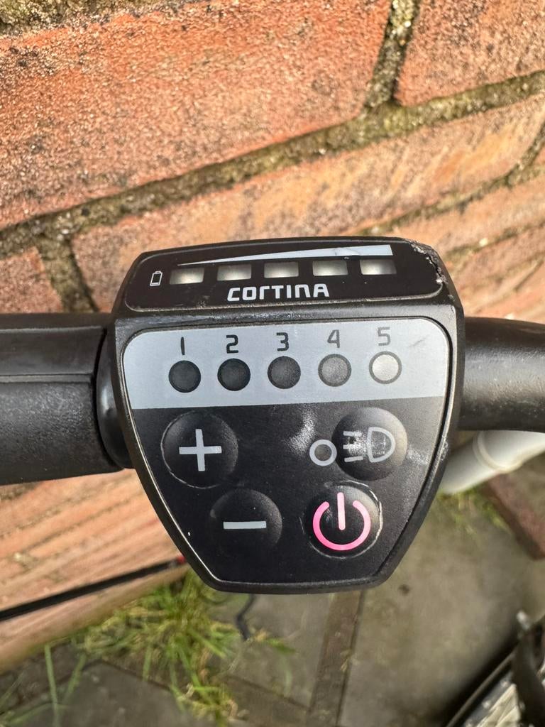 Cortina display voor e-bike 5 Pins, Fietsen en Brommers, Fietsaccessoires | Fietscomputers, Ophalen of Verzenden, Zo goed als nieuw