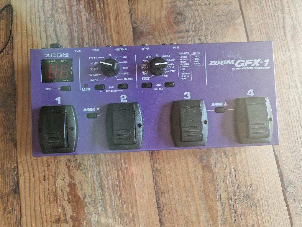 Te koop Zoom GFX-1 Multieffect voor gitaar1, Muziek en Instrumenten, Ophalen of Verzenden, Gebruikt, Multi-effect