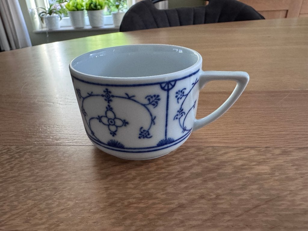 Blau Saks theekopje, Ophalen of Verzenden, Zo goed als nieuw, Overige stijlen, Kop(pen) en/of Schotel(s)