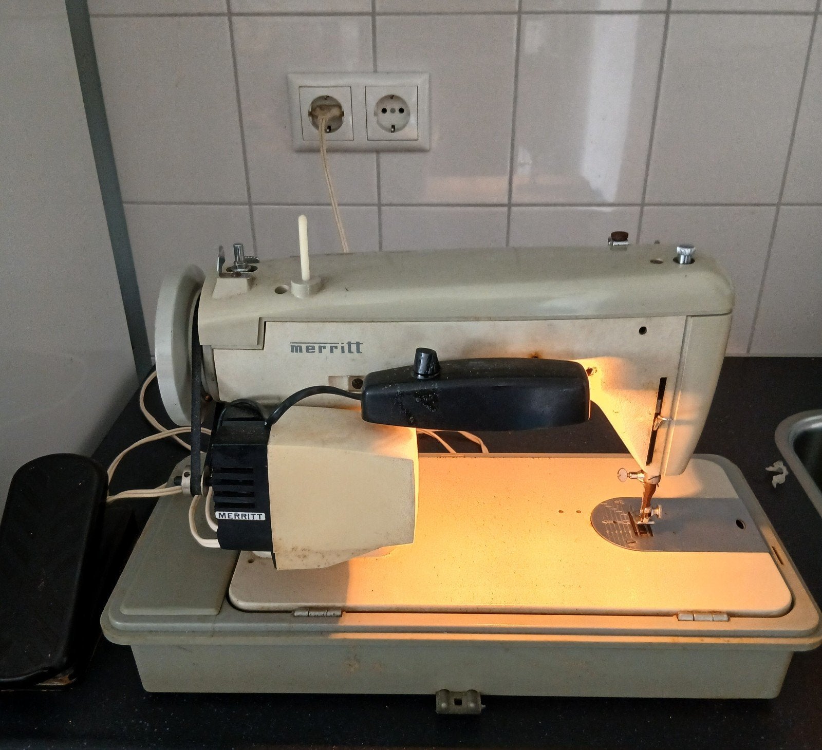 Merrit Naai Macine, Ophalen, Gebruikt, Naaimachine, Overige merken