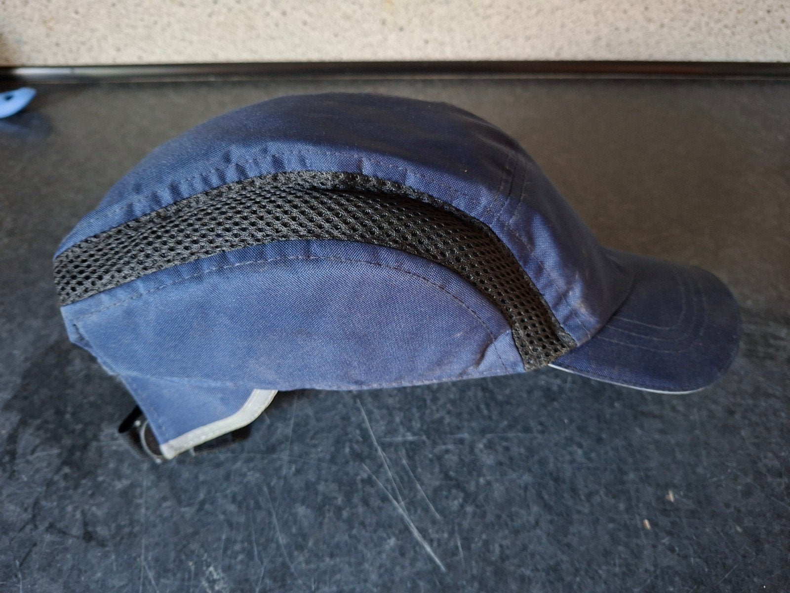 Werkhelm/stootpet donkerblauw, Doe-het-zelf en Verbouw, Veiligheidshelmen, Ophalen of Verzenden