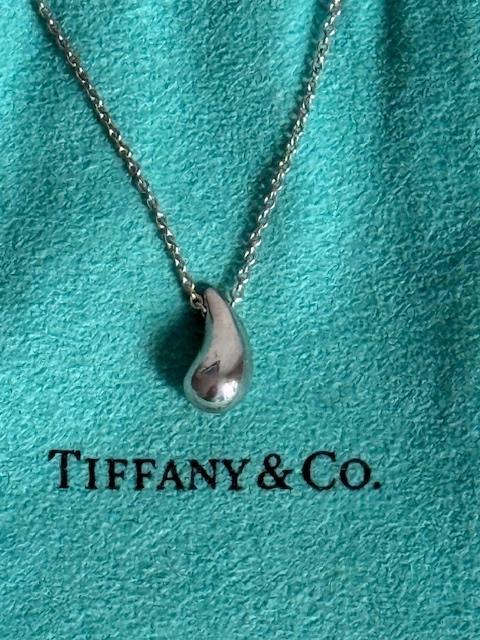 Tiffany & Co. zilveren ketting met "traan", Ophalen of Verzenden, Zo goed als nieuw, Zilver, Zilver