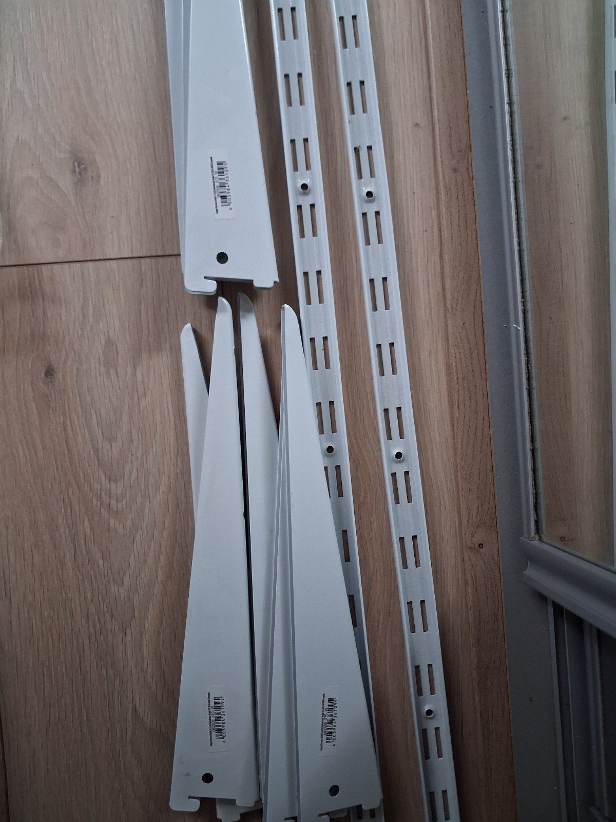 Wandplank dragers en rails - Wit, Ophalen, Gebruikt