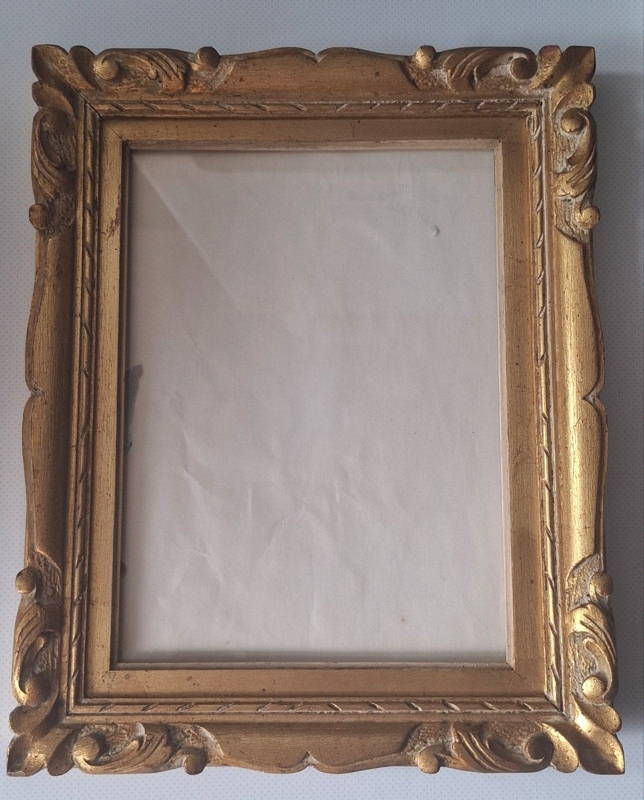 Oude houten gouden lijst met sierrand 30 x 25 cm, Gebruikt, Schilderijlijst, Met sierrand, Ophalen of Verzenden