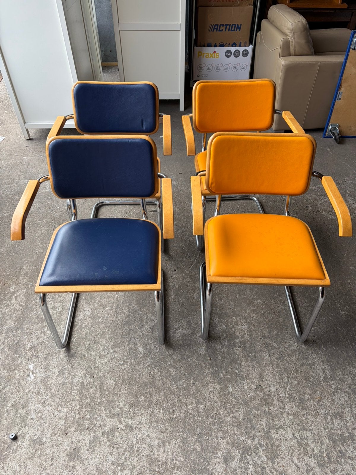 4 vintage Marcel Breuer B64 stoelen, Huis en Inrichting, Stoelen, Ophalen, ., Wit, Zo goed als nieuw