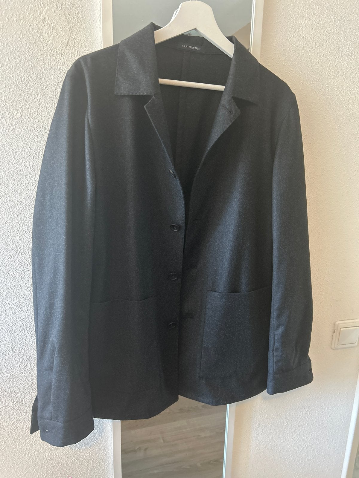 Suitsupply Jasje (46) ongedragen, Kleding | Heren, Ophalen of Verzenden, Nieuw, Maat 46 (S) of kleiner, Grijs