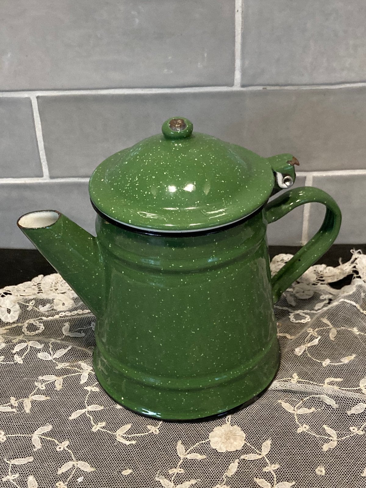 Groen emaille theepotje (071025c), Antiek en Kunst, Ophalen of Verzenden