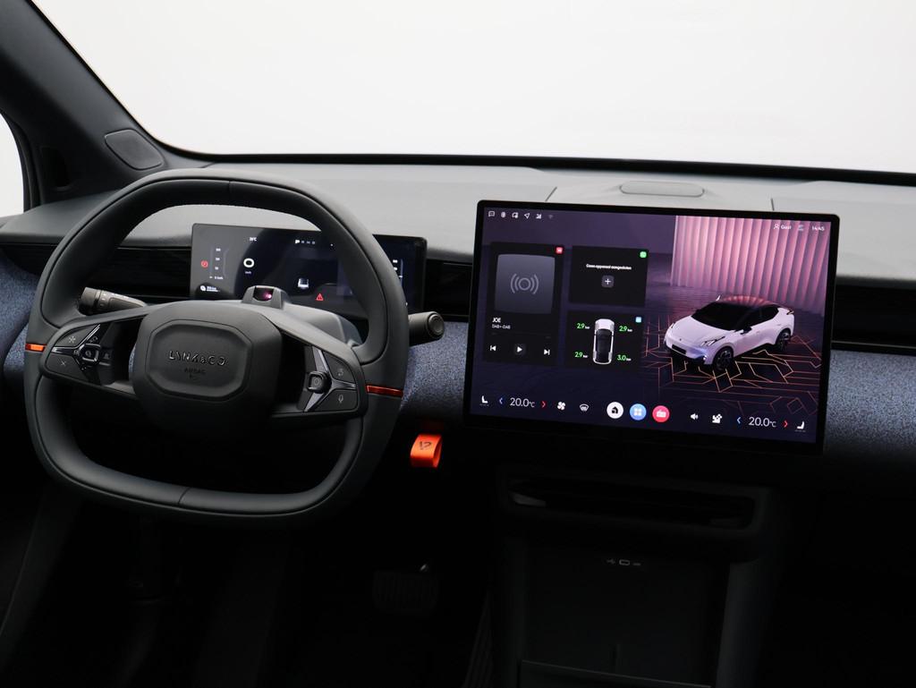 Lynk & Co 02 Core 66 kWh / Adaptieve Cruise / Stoelverwarmin, Automaat, Achterwielaandrijving, Gebruikt, Blauw