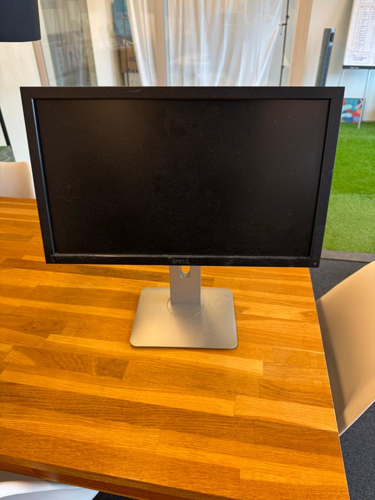 Dell Monitor 17 inch - VGA & DVI aansluitingen, Computers en Software, Monitoren, Ophalen of Verzenden, Gebruikt, DVI