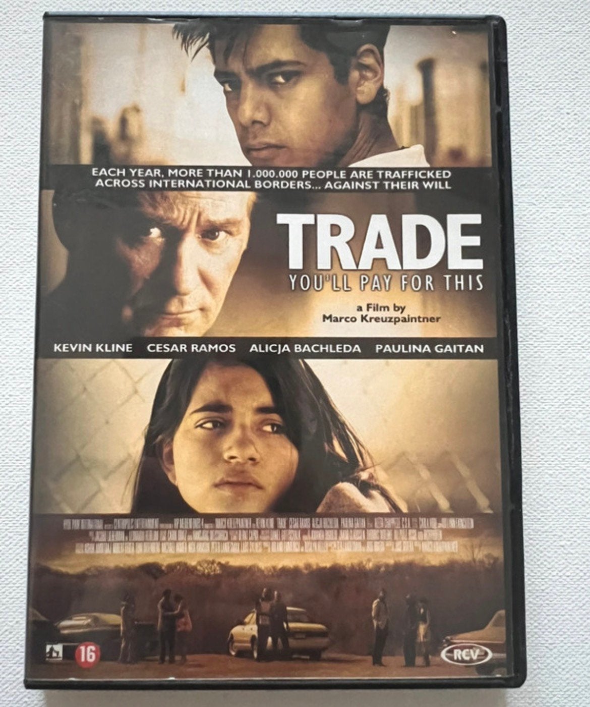Trade, Alle leeftijden, Verzenden, Zo goed als nieuw