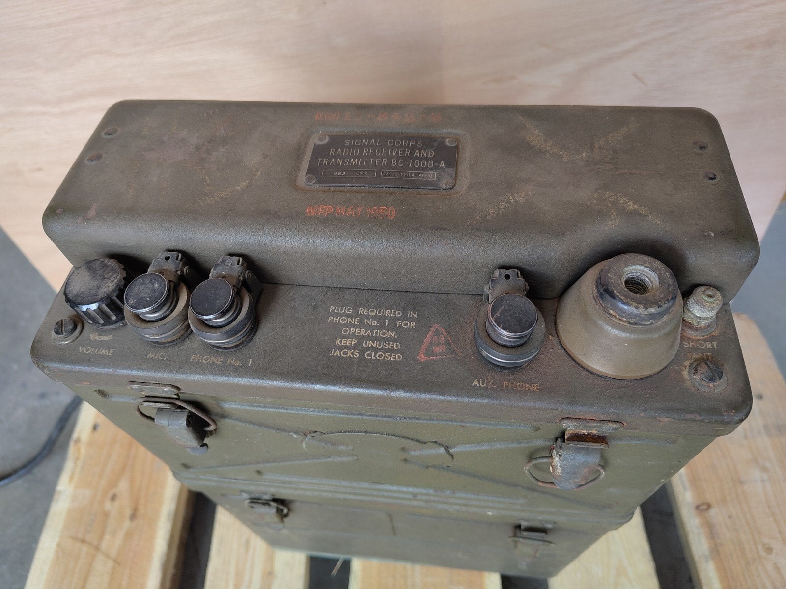 BC-1000 SCR-300 zender ontvanger met voertuig voeding, Verzamelen, Militaria | Tweede Wereldoorlog, Ophalen, Amerika