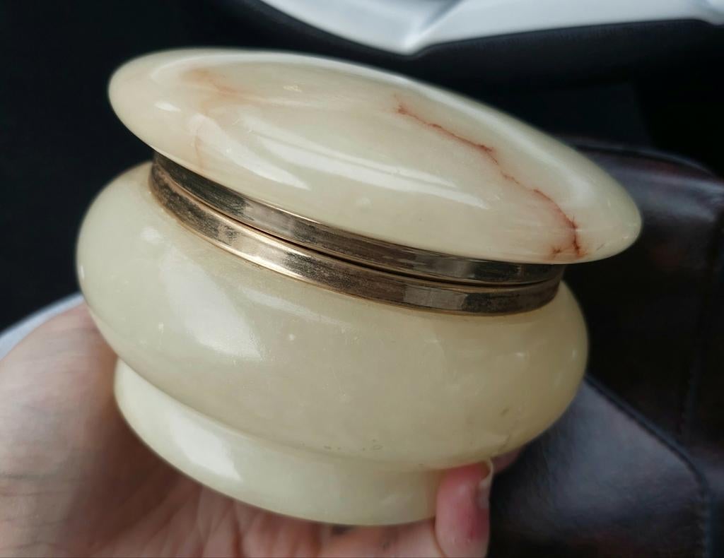 Vintage Marmeren Bakje - Crèmekleurig met Rode Aderen, Antiek en Kunst, Ophalen of Verzenden