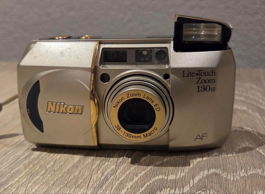 NIKON LITE TOUCH ZOOM 130 ed ANALOOG FOTOCAMERA, Ophalen of Verzenden, Zo goed als nieuw, Compact, Nikon