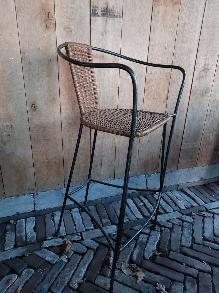 3 Design barkrukken, gietijzer en rotan, landelijk sober, Metaal, Gebruikt, 60 tot 90 cm, Ophalen of Verzenden