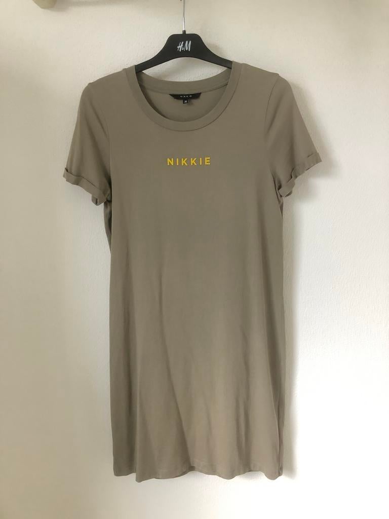 Nikkie T-shirt Jurkje Khaki - Maat XXS (valt als XS), Overige kleuren, Ophalen of Verzenden, Zo goed als nieuw, Maat 34 (XS) of kleiner