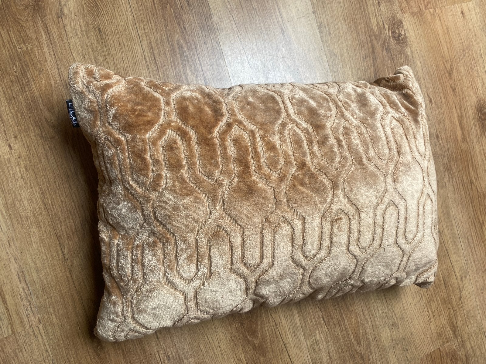 Uniek Living Sierkussen - Beige met patroon, Beige, Met print, Ophalen of Verzenden, Zo goed als nieuw
