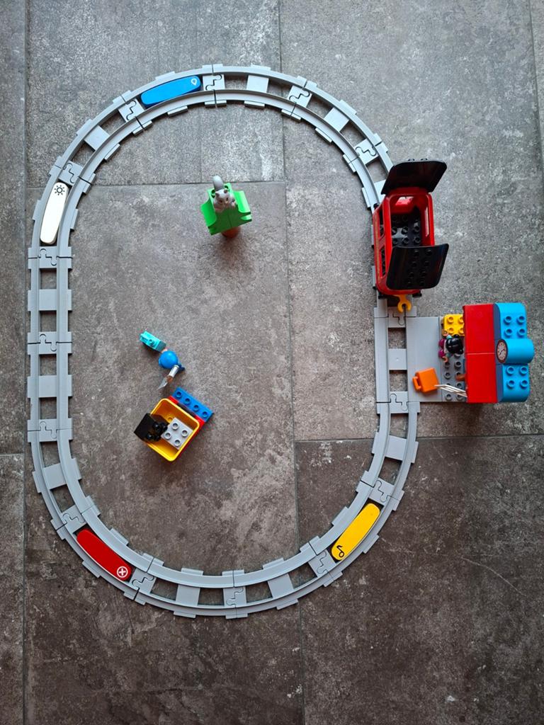 Lego Duplo Treinrails met Wagon en Station (zonder trein), Ophalen, Gebruikt, Overige thema's, Accessoire