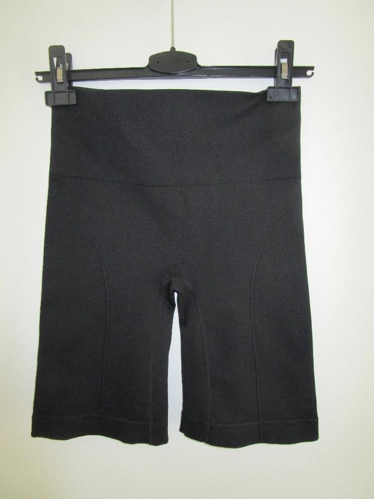 *NIEUW* shapewear Hunkemöller M, Hunkemöller, Verzenden, Zwart, Broekje of Short