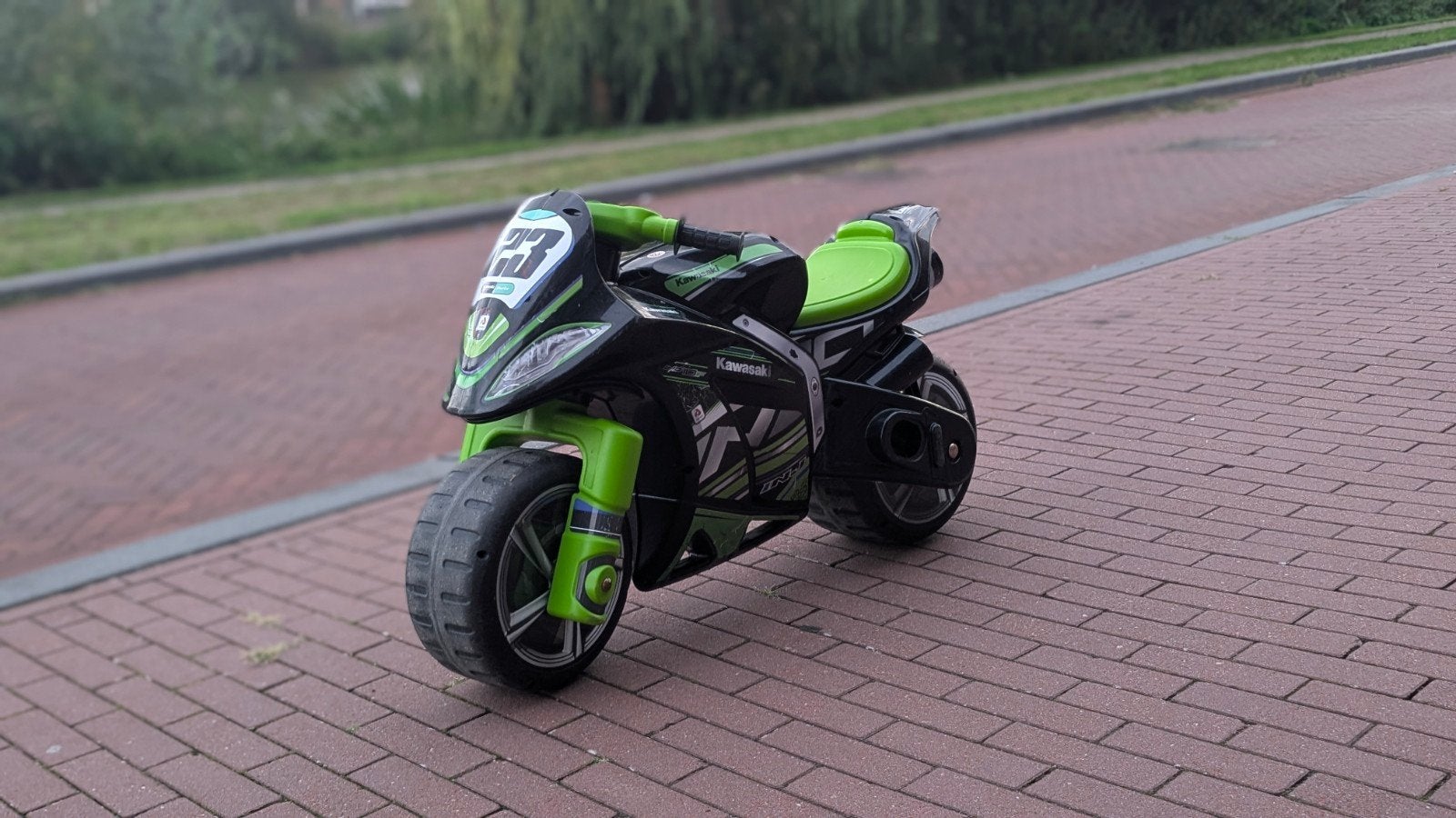 Toffe Kawasaki loopfiets-motor kleuters, Ophalen, Gebruikt, Loopvoertuig
