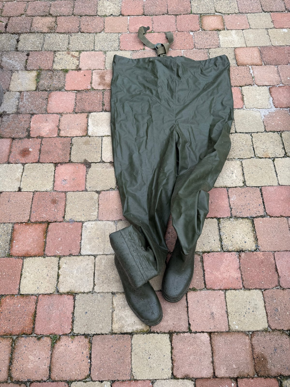 Groene waadbroek met laarzen - Maat 43, Watersport en Boten, Hengelsport | Algemeen, Ophalen of Verzenden, Gebruikt, Kleding