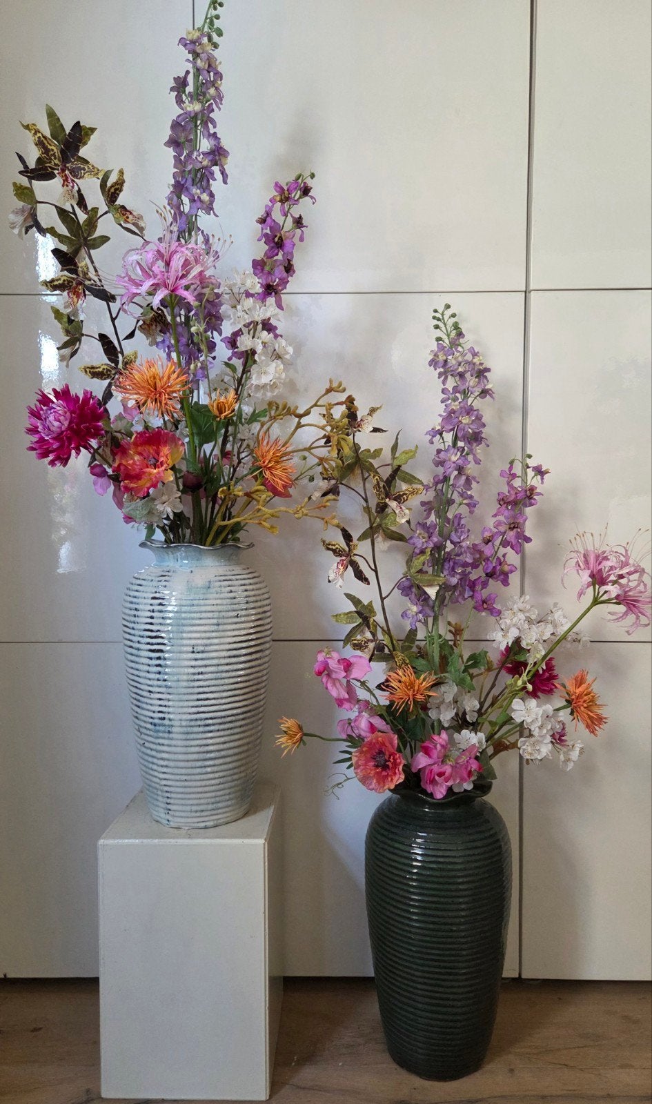 2 ZGN Silk-ka bloemstukken met zgn Silk-ka kunstbloemen, Huis en Inrichting, Woonaccessoires | Kunstplanten en Kunstbloemen, Ophalen