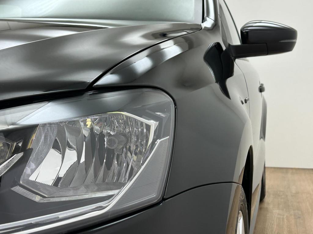 Volkswagen POLO Occasion 1.2 TSI BlueMotion R-Line Edition |, Auto's, Voorwielaandrijving, Stof, Gebruikt, 4 cilinders