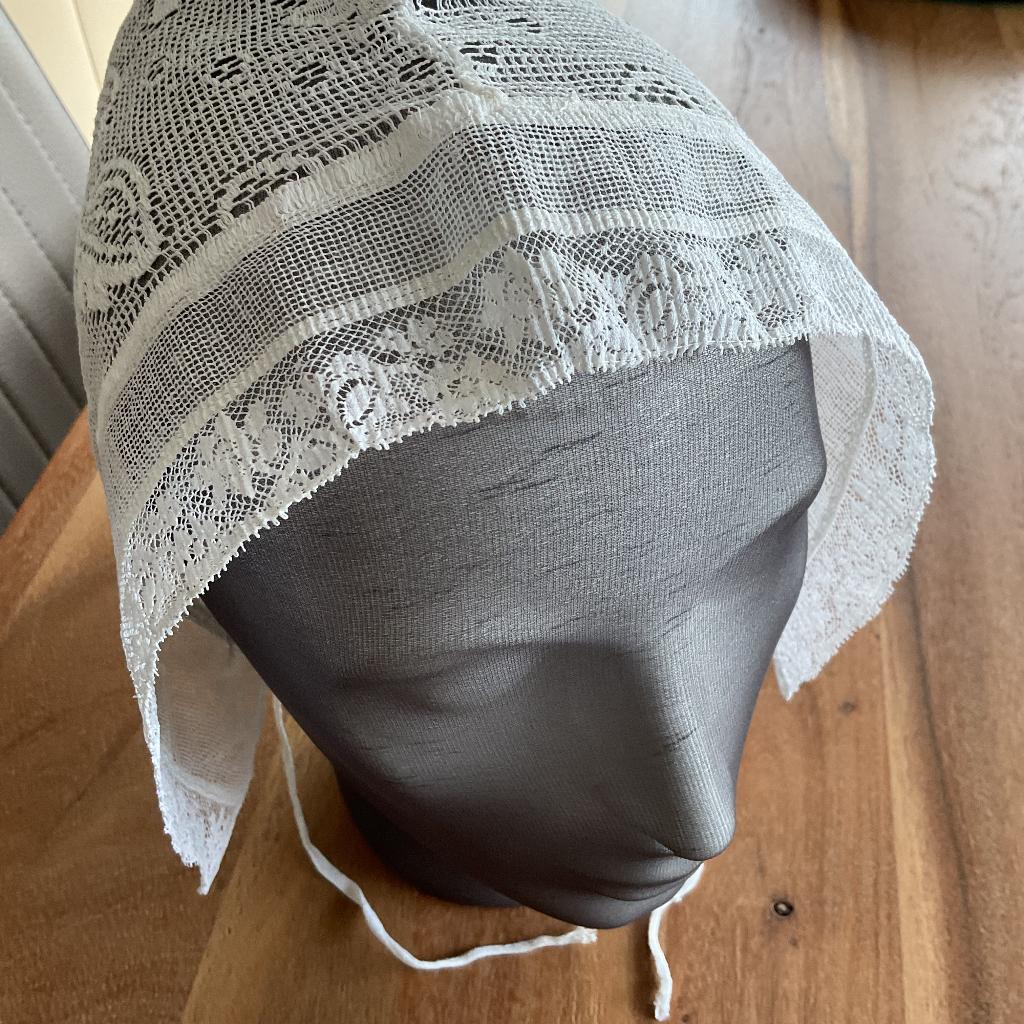 Antieke klederdracht muts ( uit West Friesland), Antiek en Kunst, Antiek | Kleding en Accessoires, Ophalen of Verzenden, Dames