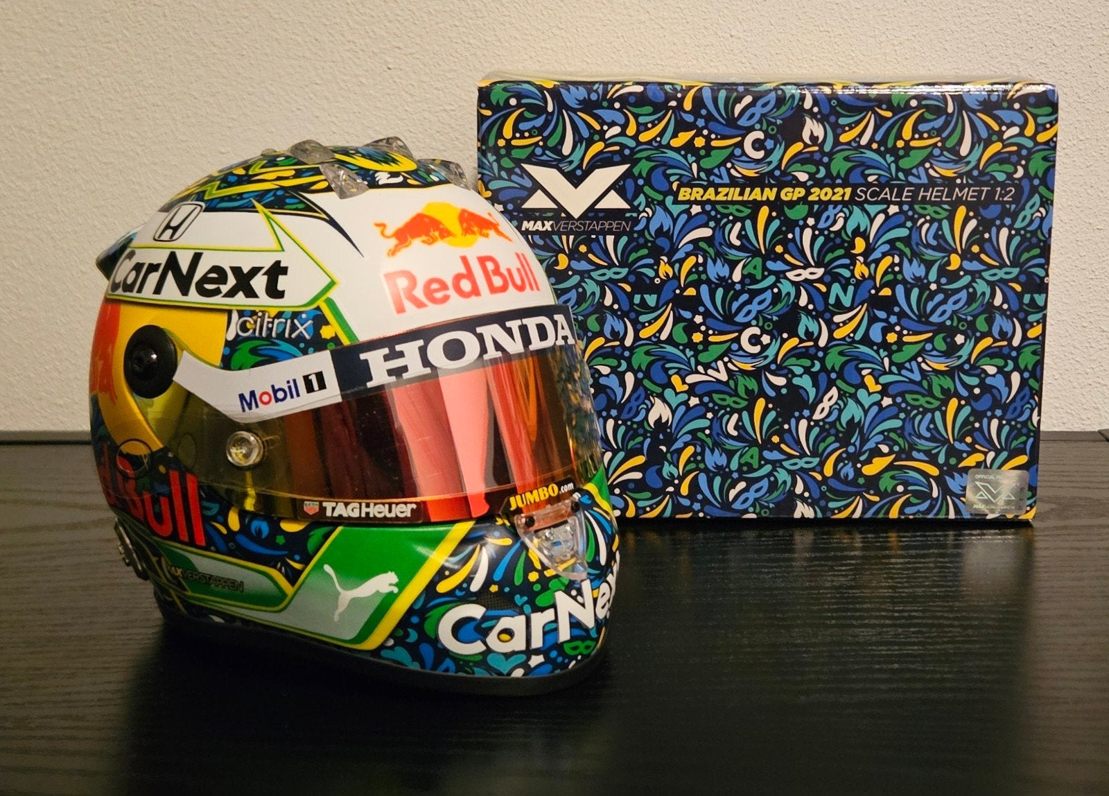 F1 Max Verstappen 2021 Brazilië helm schaal 1/2, Ophalen of Verzenden, Zo goed als nieuw, Formule 1