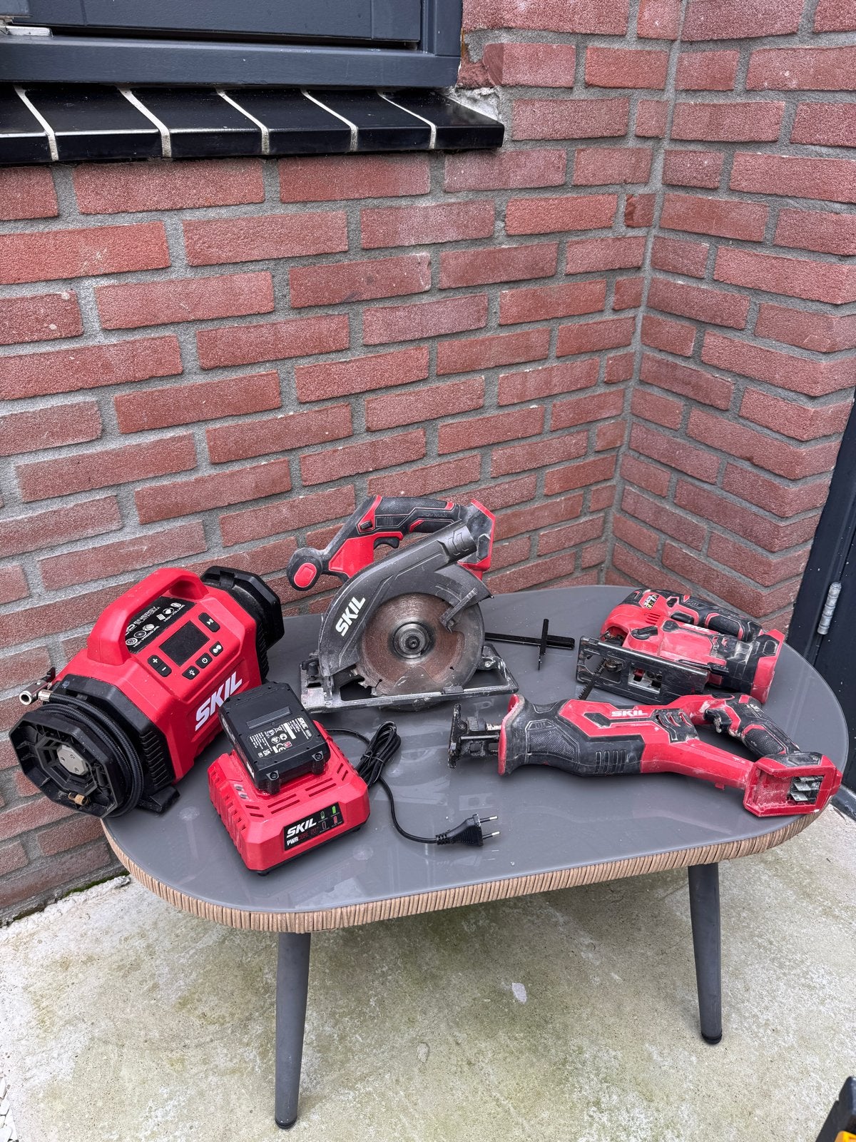 Skil Accu Gereedschap Set: Cirkelzaag, Decoupeerzaag, Recipr, Ophalen of Verzenden, Gebruikt