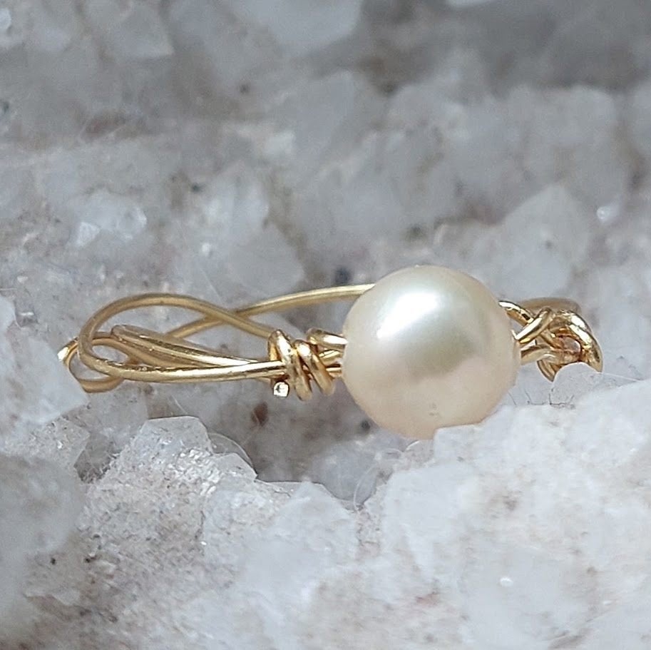 Nieuwe verstelbare Majorica parel ring goud, 18 tot 19, Verzenden, Nieuw, Dame of Heer