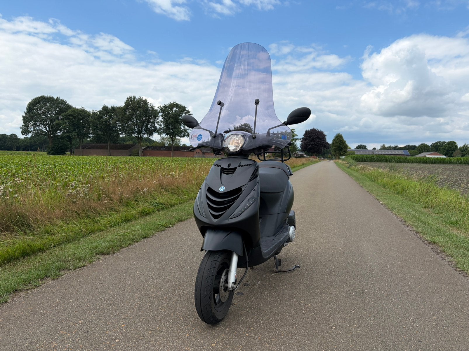 Piaggio Zip | 1e eigenaar | SP-kappen | LED voor & achter, Fietsen en Brommers, Scooters | Piaggio, Zo goed als nieuw, Zip, Maximaal 25 km/u