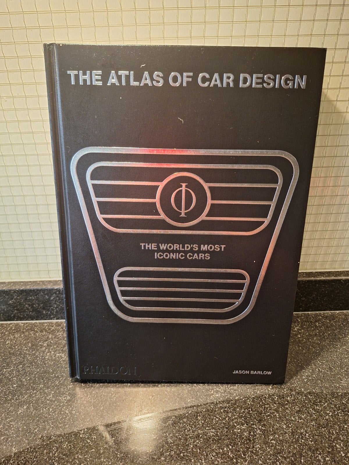 The Atlas of Car Design - Jason Barlow (2023), Ophalen of Verzenden, Zo goed als nieuw, Jason Barlow