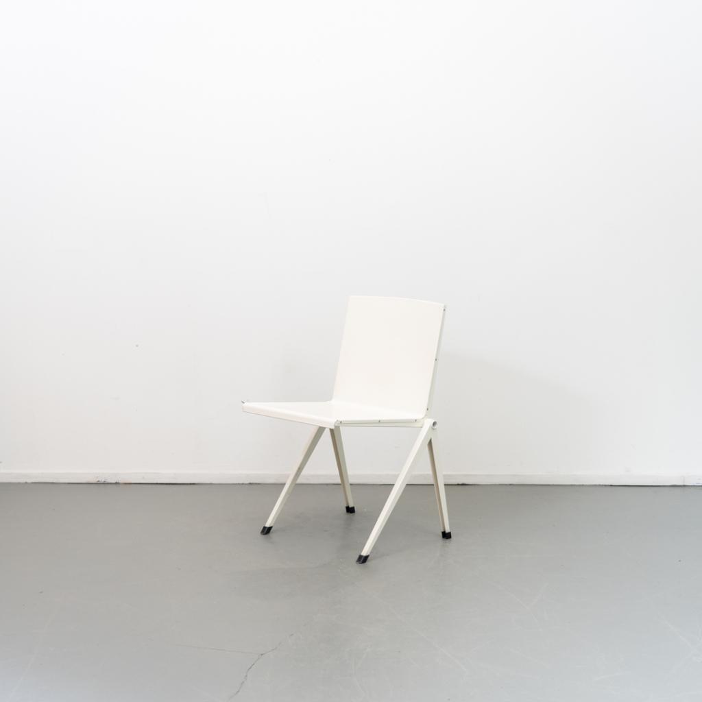 6 Gispen Rietveld Modial stoelen Wit, Huis en Inrichting, Stoelen, Niet ingevuld, Wit, Niet ingevuld, Zo goed als nieuw