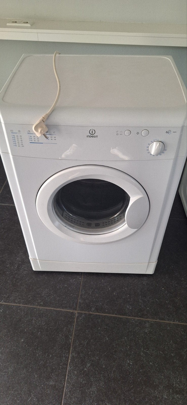 Indesit afvoerdroger, 6 tot 8 kg, Gebruikt, Luchtafvoer, Ophalen of Verzenden