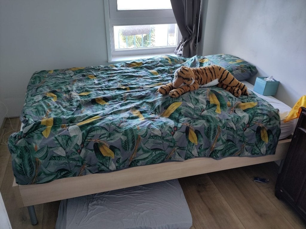 Bed 140*200, Ophalen, Gebruikt, Bruin, Tweepersoons
