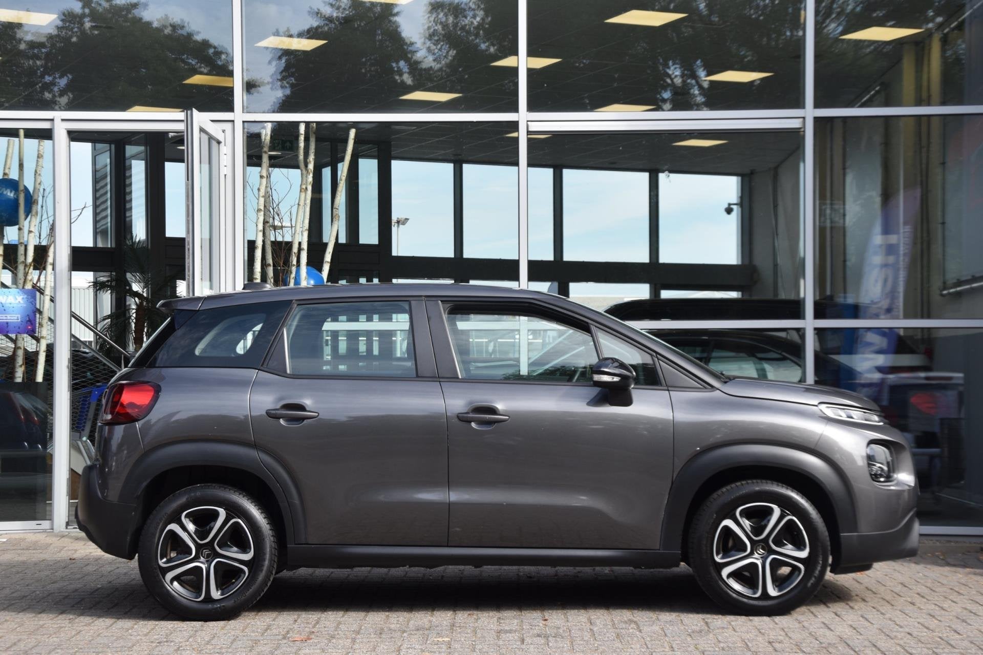 Citroen C3 AIRCROSS 1.2 PureTech Shine Navi Camera PDC Cruis, Auto's, Citroën, Gebruikt, 1199 cc, Bedrijf, Handgeschakeld