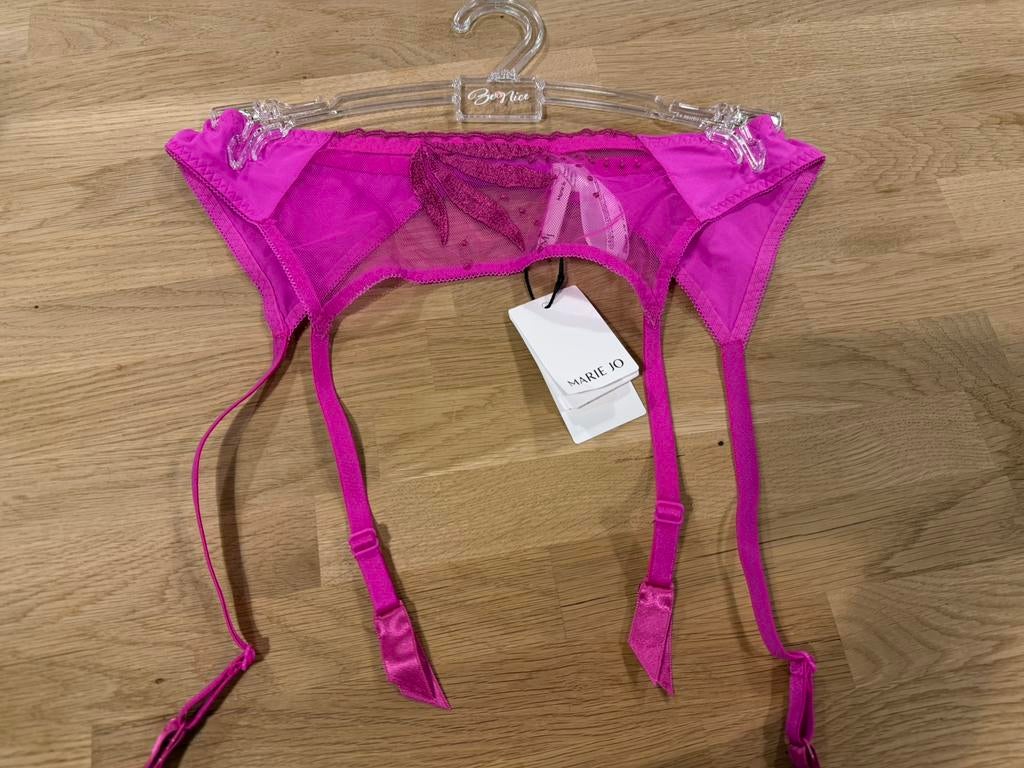 Marie Jo jarretels M & L NIEUW!! Nu €10, Ophalen of Verzenden, BH