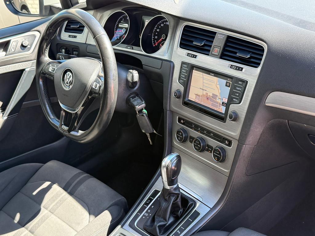 Volkswagen Golf 1.0 TSI Business Edition Connected Automaat, Auto's, Gebruikt, Euro 6, Origineel Nederlands, Bedrijf