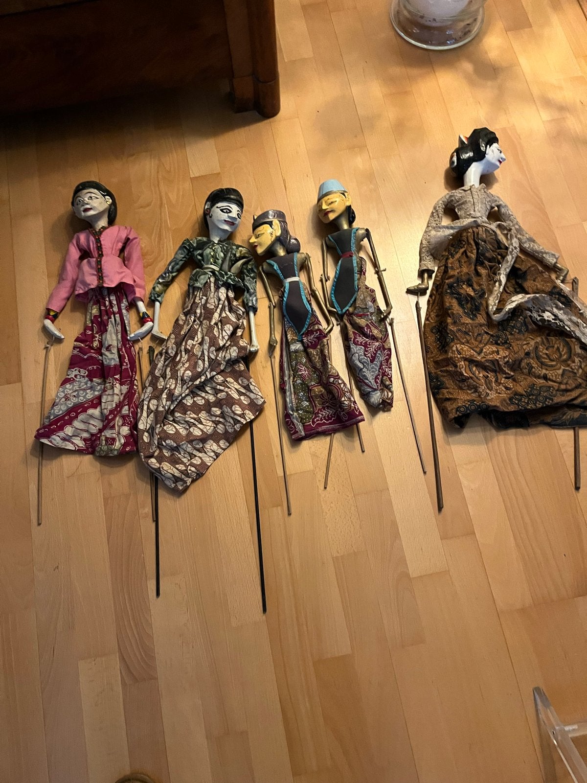 Set van 5 vintage Indonesische Wayang Golek poppen, Ophalen, Gebruikt, Pop