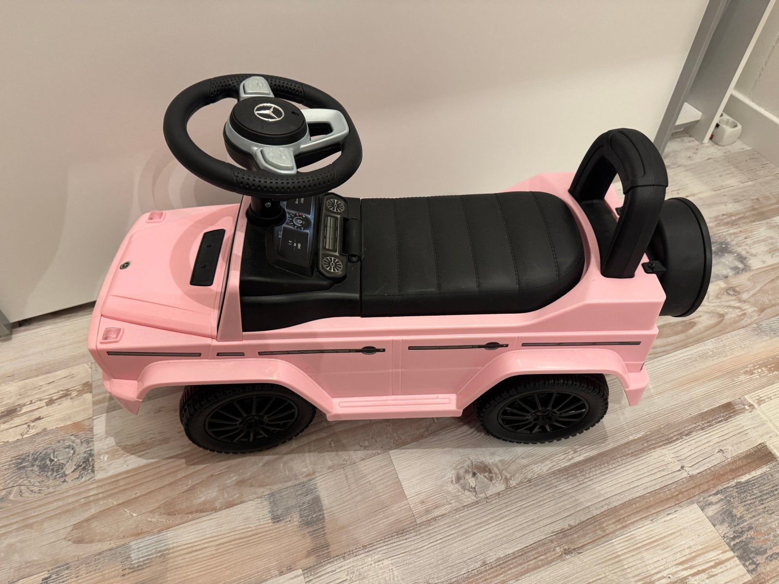 Mercedes loopauto, Ophalen, Nieuw