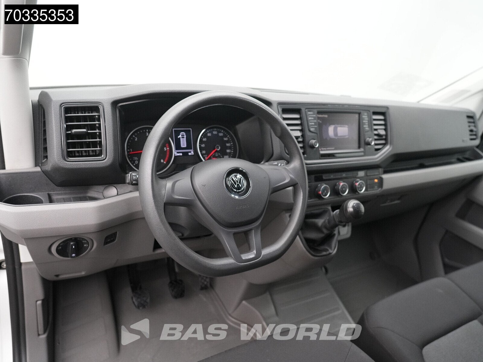 Volkswagen Crafter 102pk L3H3 Koelwagen Airco Navi Parkeerse, Stof, Gebruikt, Euro 6, 4 cilinders